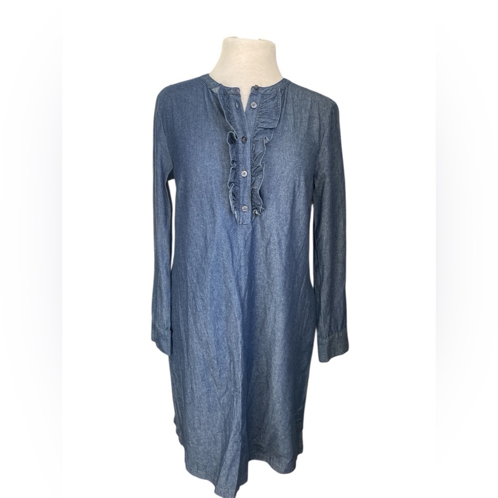 Draper James Chambray Dress Ruffle Placket Long Sleeve Denim Size 8 NWT Shift